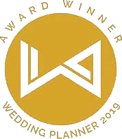 Logo van de Wedding Industry Awards 2019, gewonnen door Elegant Events. In 2019 werd Elegant Events uitgeroepen tot beste weddingplanner van Vlaanderen en zelfs heel België.